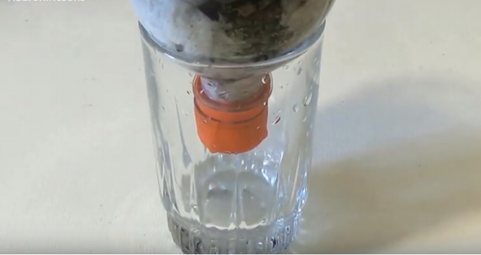 ペットボトルで水を濾過して泥水が飲み水に 水ラボ 水とくらしの研究所